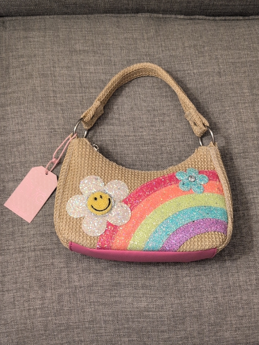 OMG Miss Gwens Accessories Smiley Daisy Rainbow Straw Shoulder Bag NWT
